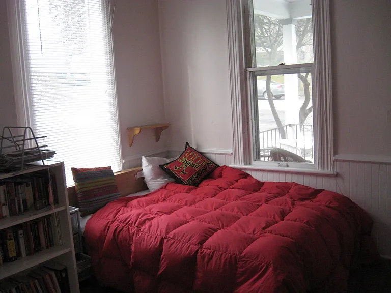 513 W Huron St #A — Photo 6