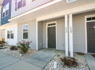 427 Sunfish Ln, Sneads Ferry, NC 28460