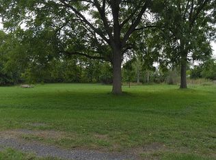 5847 W Jackson St, Lockport, NY 14094