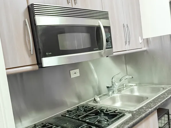 210 East 47th Street 7D image 41 of 42