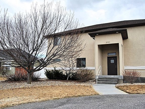 5th image of 2583 Blue Canyon Dr