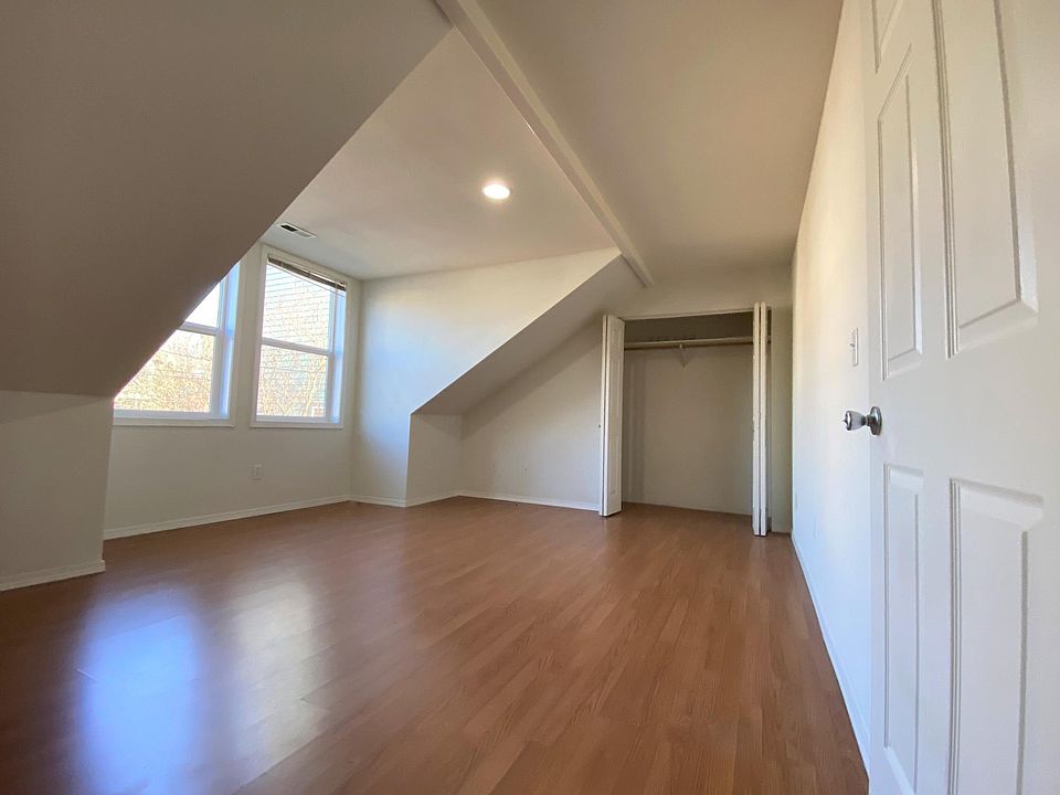 Upstairs Bed #1