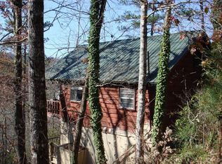 1583 Robbins Rd, Franklin, NC 28734