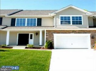 302 Hidden Dr, Blackwood, NJ 08012