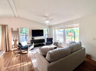 411 W Napa St, Sonoma, CA 95476