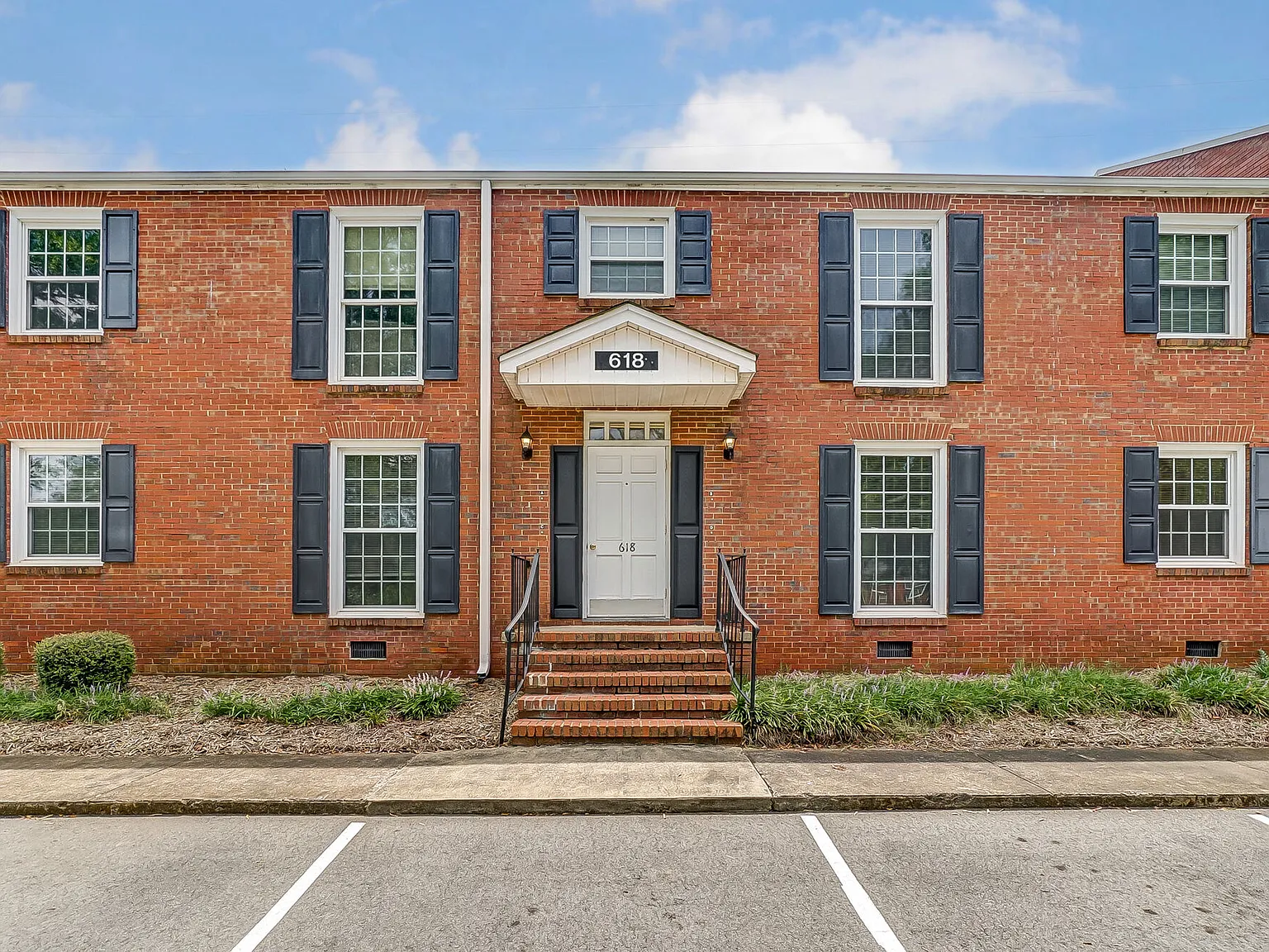 Elmhurst at Sedgefield — Photo 1