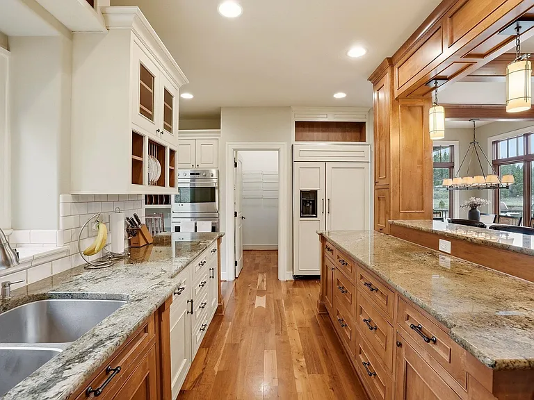 7310 E Hatch Rd — Photo 12