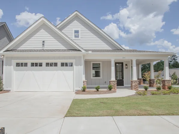 315 Maple View Dr, Carrollton, GA 30117