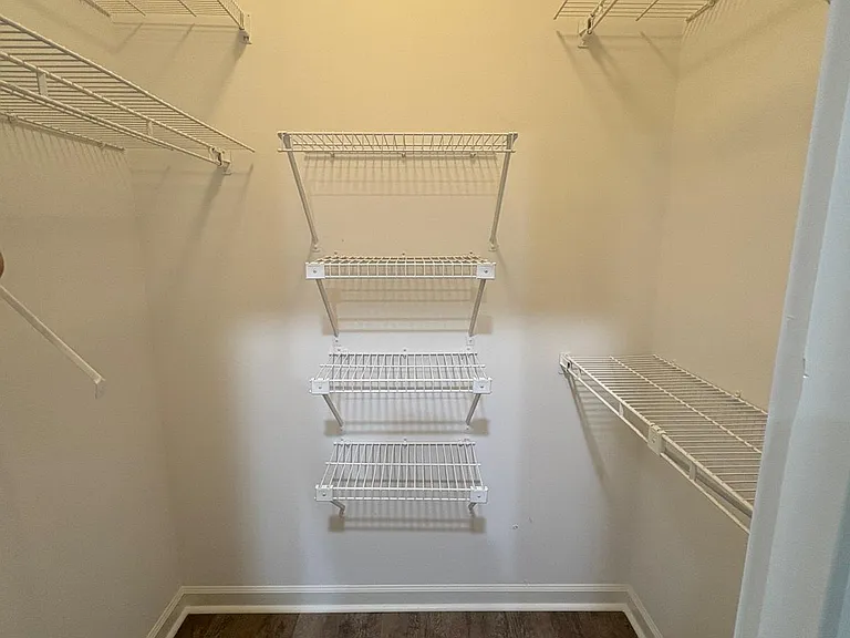 2034 Waterford Pl — Photo 12
