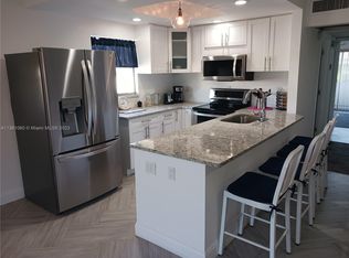 745 Flanders Dr #745-P, Delray Beach, FL 33484