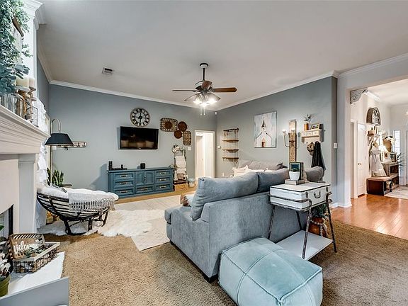 5th image of 615 Quick Silver Dr