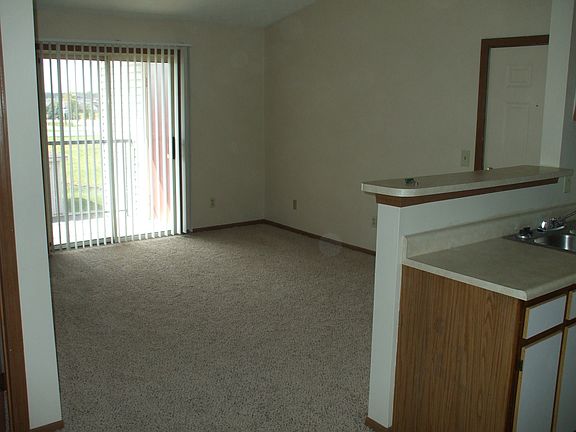 2nd image of 224 Byxbe Dr
