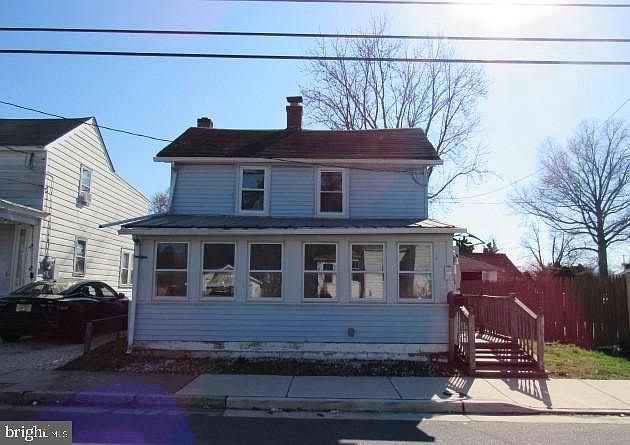 1st image of 21 E Pittsfield St