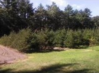 91 Beach St, Middleboro, MA 02346