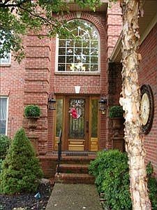 5th image of 4005 Peppertree Dr