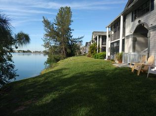 20680 NE 4th Ct APT 104, Miami, FL 33179
