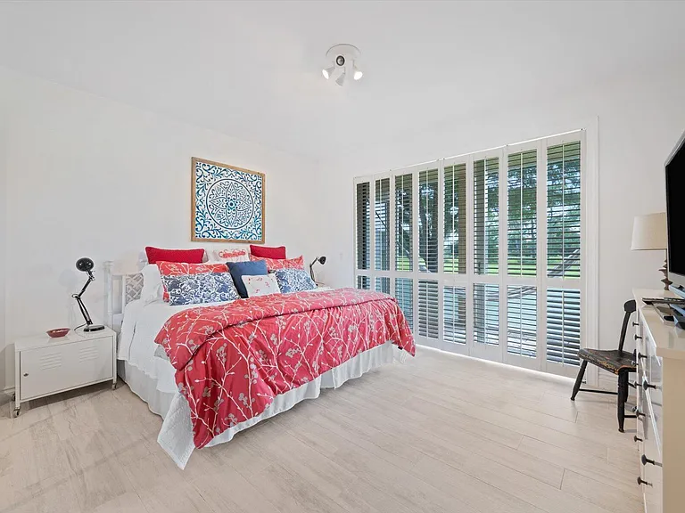 11875 Pebblewood Dr #201 — Photo 22