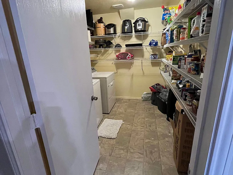 414 Spurlock Dr — Photo 10