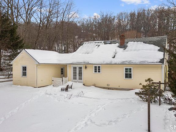 5th image of 151 Great Hill Road