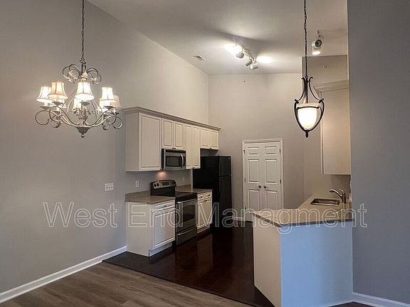 2nd image of 6431 Brookfield Court Dr APT 203
