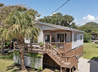 220 E Ashley Ave, Folly Beach, SC 29439