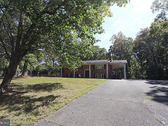 2nd image of 9343 Clifford Dr