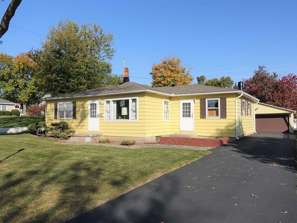 1st image of 257 Benner Ave