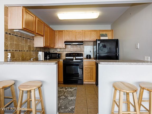 5th image of 6730 S South Shore Dr APT 1202