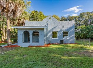 406 N Oakland St, Leesburg, FL 34748