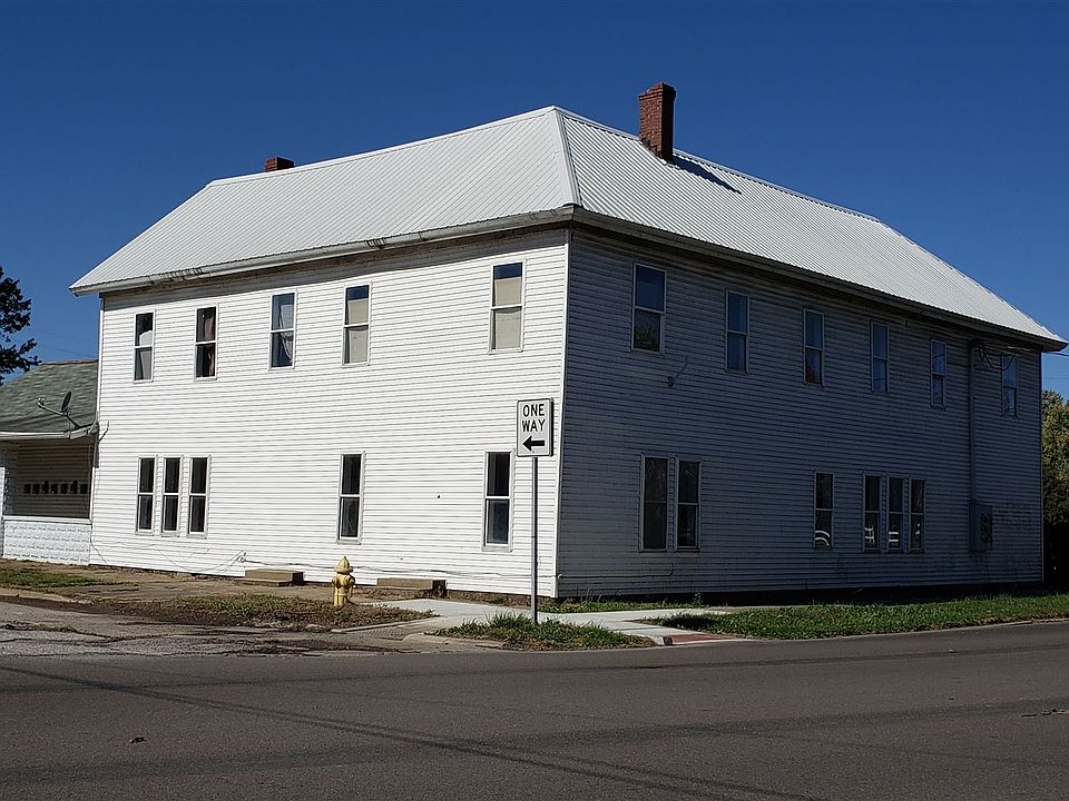 1st image of 222 N Union St