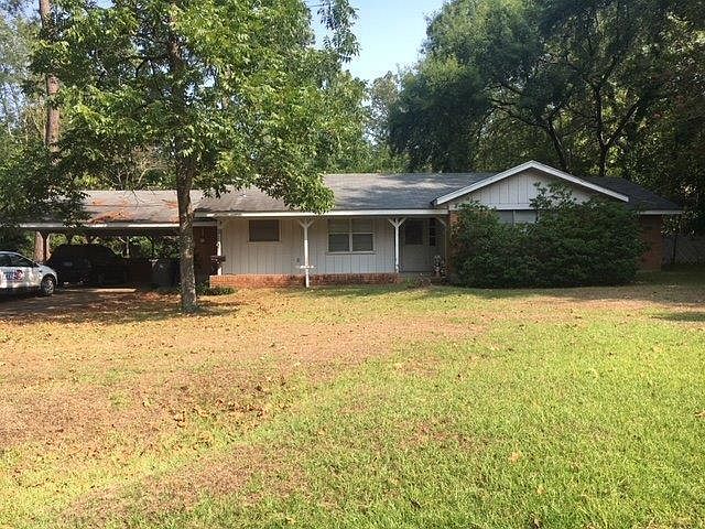 1st image of 914 Camp St