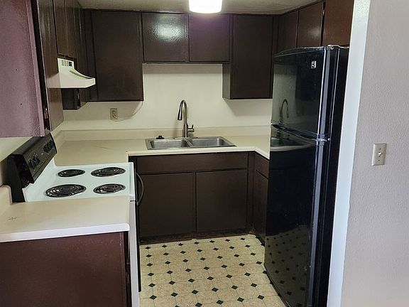 3rd image of 480 N Switzer Canyon Dr Unit 5