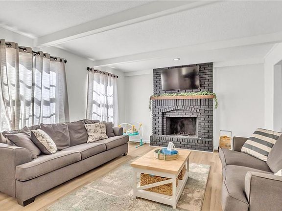 4th image of 8625 E 58th St