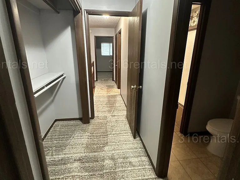 866 N Nims Ave — Photo 22