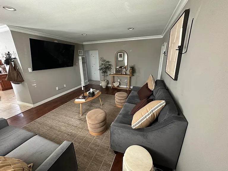 16586 Miller Ave — Photo 14