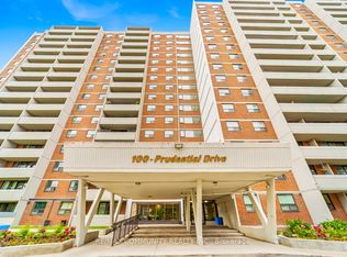 100 Prudential Dr #1405, Toronto, ON M1P 4V4