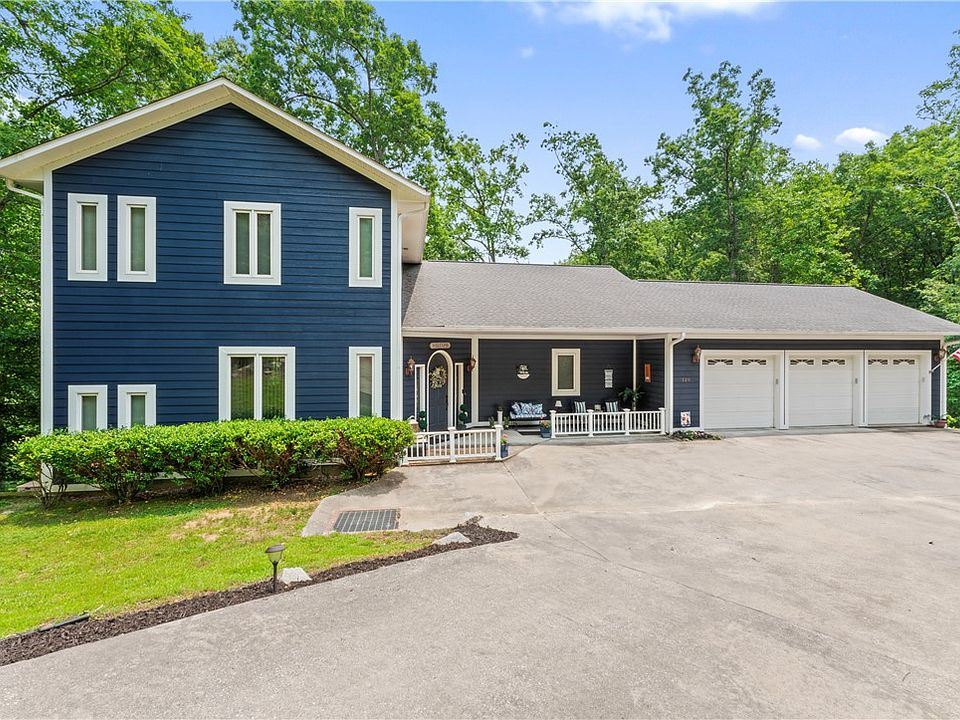 1st image of 320 Holly Ln