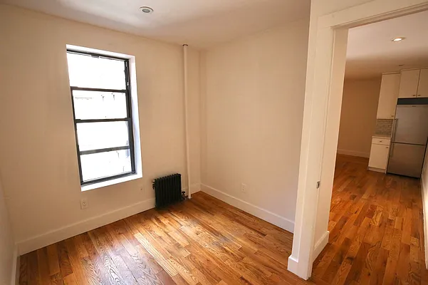 Rented by Vertical Real Estate LLC | media 5