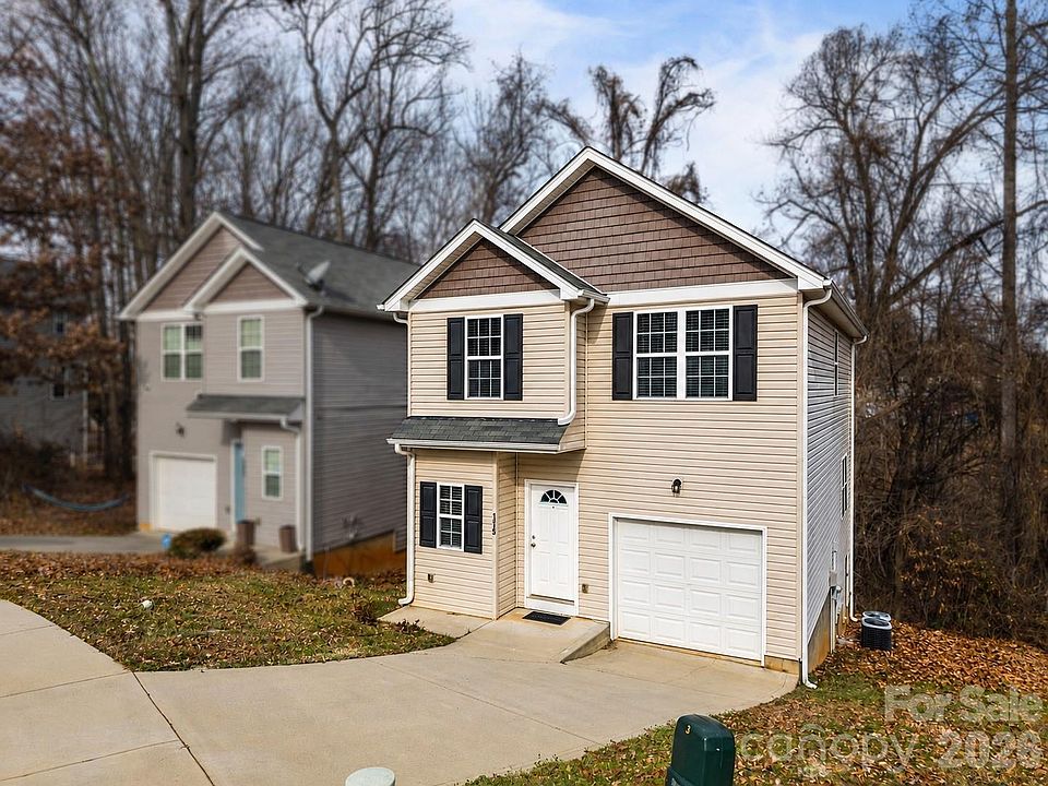 1st image of 115 Lookout Point Pl
