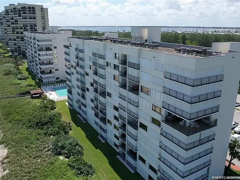 9400 S Ocean Dr #201B — Photo 58