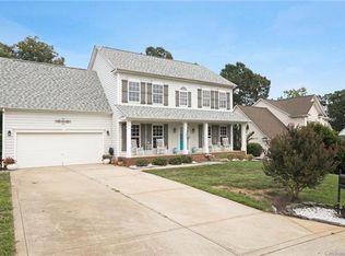 1433 Autumn Ridge Ln, Fort Mill, SC 29708