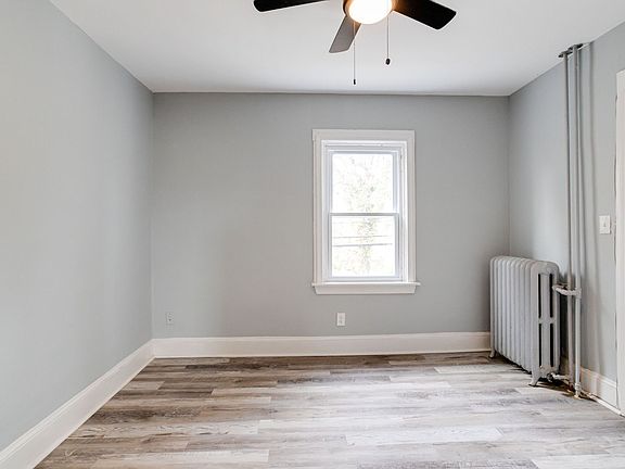 3rd image of 3401 W Rogers Ave #B