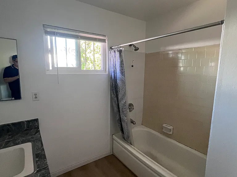 1829 Aileron Ave — Photo 29