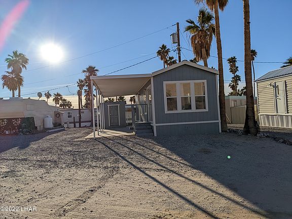 3rd image of 1100 Riverside Dr #203