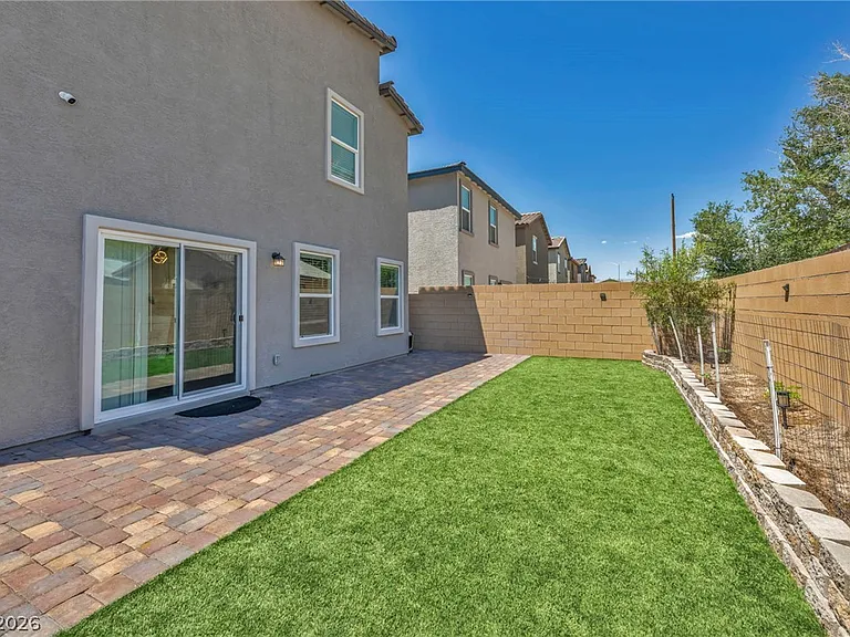 630 Harmony Rock Ave — Photo 16