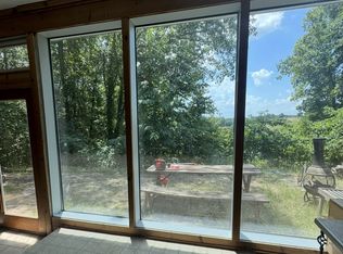 20 Clearview Dr, Blue Eye, MO 65611