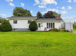 32 Darby Dr, Summerside, PE C1N 4V5