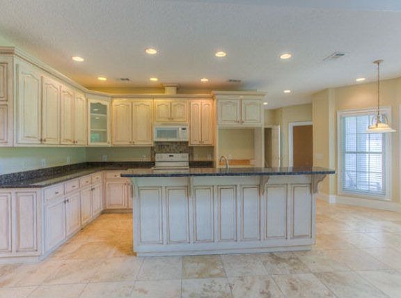 5th image of 107 Chinquapin Dr