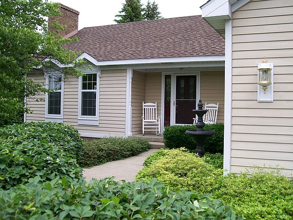 3rd image of 6850 Vista Grande Dr NE
