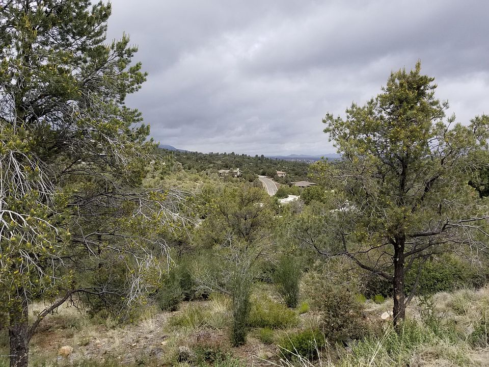 2nd image of 280 Softwind Cir